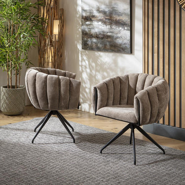 Quatropi 4 Maisy Swivel Carver Dining Chairs with Arms Golden Brown