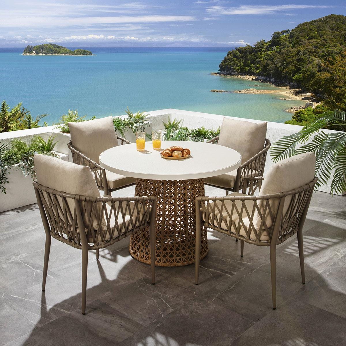 Round Table Rattan Patio Table And Chairs Beige Round Dining Room