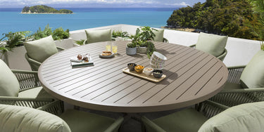 Quatropi 8 Seater Round Garden Dining Set Outdoor Table & Chairs Green Aluminium