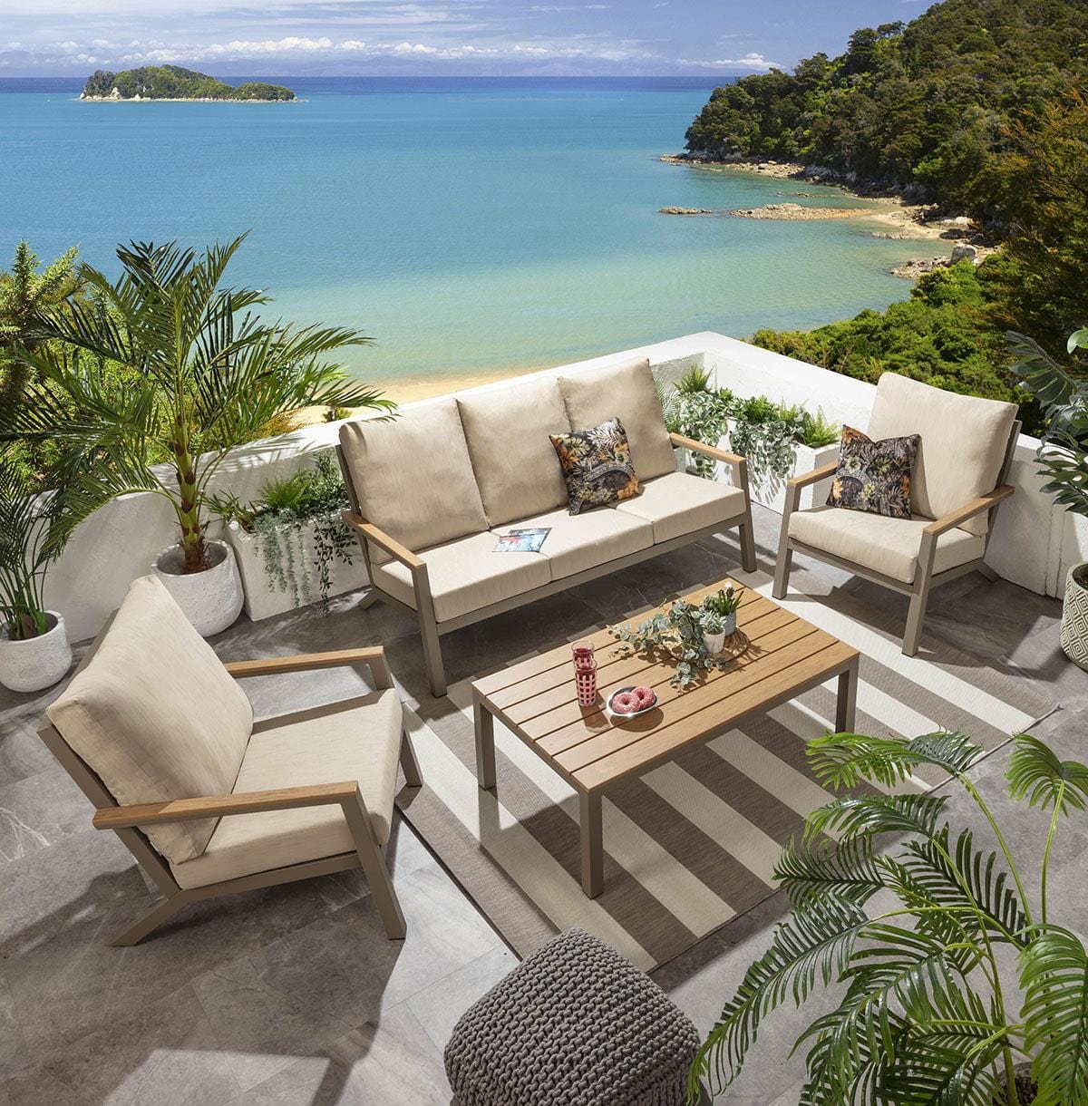 Quatropi Darwin 5 Seater Outdoor Garden Sofa Set Beige