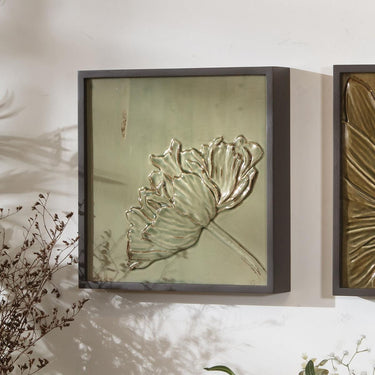 Quatropi KIT PART-Porcelain Flower Framed Wall Artwork Green 36x36cm