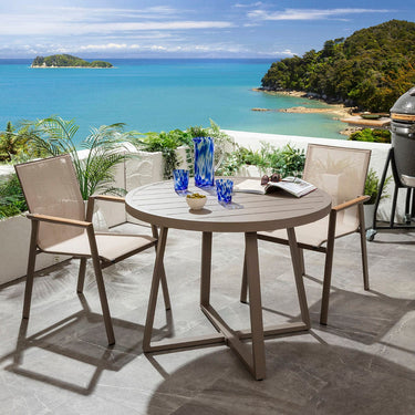 Quatropi Leno & Sun 2 Seater Round Outdoor Garden Dining Set Beige Aluminium & Textilene