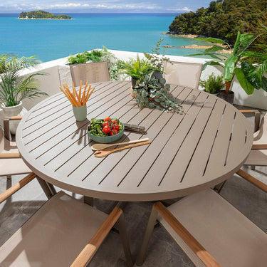 Quatropi Leno & Sun 6 Seater Round Outdoor Garden Dining Set Beige Aluminium & Textilene