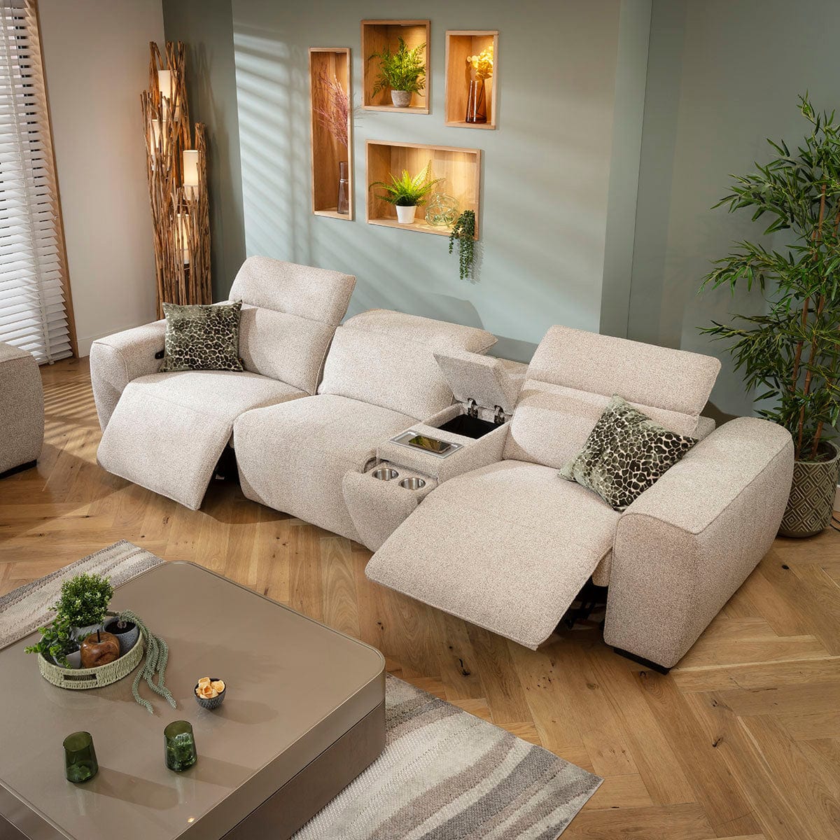Modern 3 Seater Electric Recliner Sofa Settee Charger Cup Holders ...