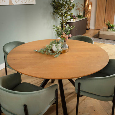 Quatropi Modern 4 Seater Wooden Round Kitchen Dining Room Table Light Oak 140cm