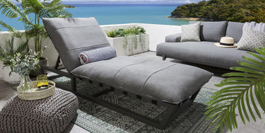 Quatropi Modern Garden Cushioned Sun Lounger Premium Outdoor Patio Grey
