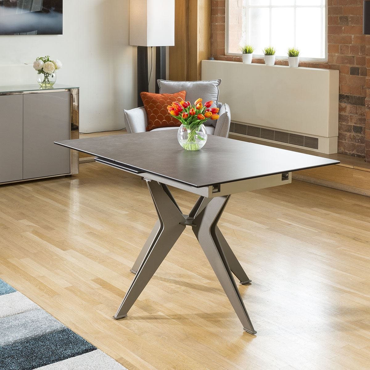 Quatropi Modern Grey Italian Ceramic Dining Table Rectangle Extends 1.3 - 1.7m