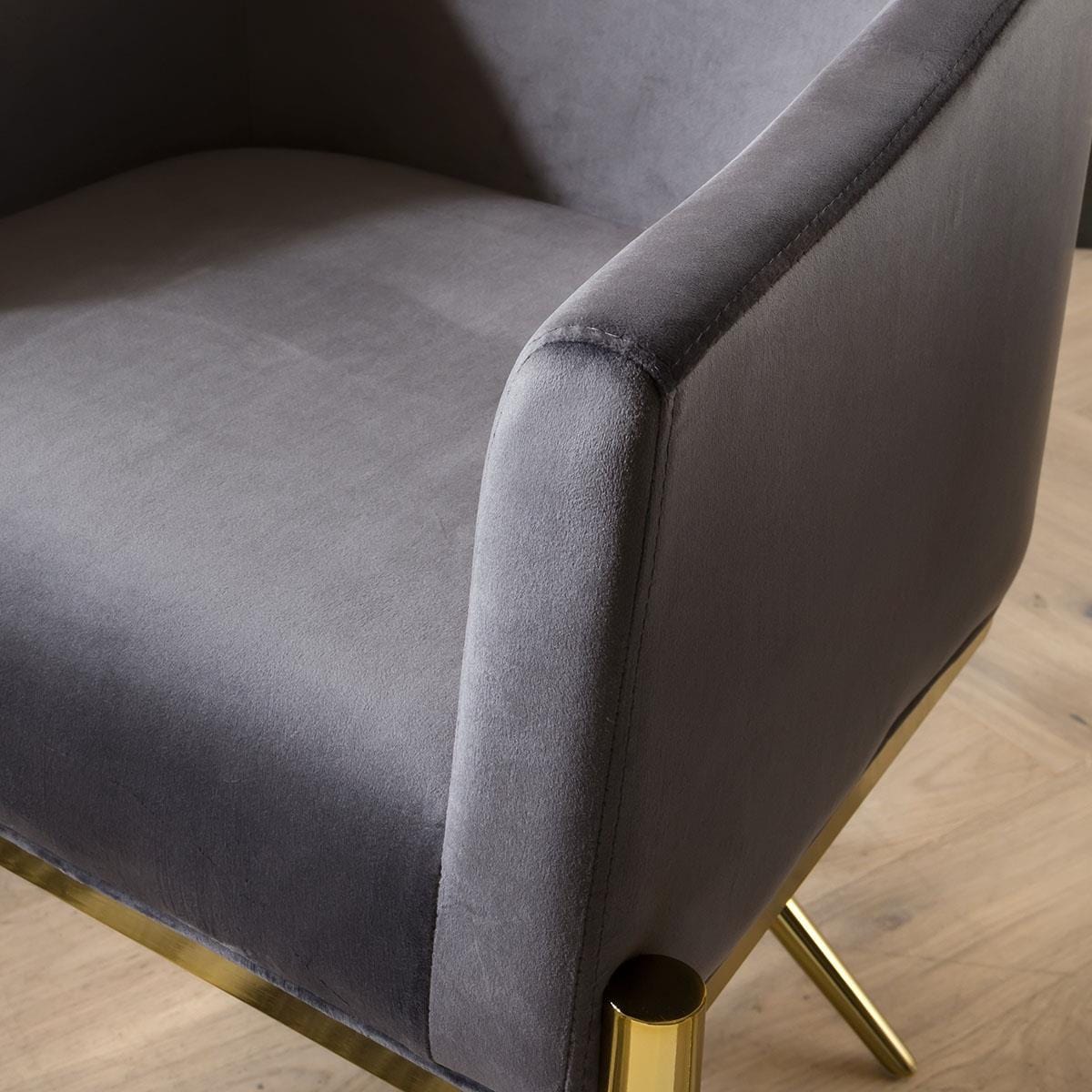 Quatropi Quatropi Dining Carver Chair Set of 2 Grey Velvet Curved Back on Gold Legs