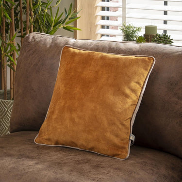 Quatropi Quatropi Scatter Cushion Etta 43x43cm Mustard-Camel