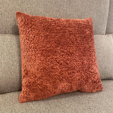Quatropi Quatropi Scatter Cushion Lama 43x43cm Red