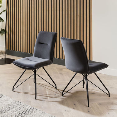 Quatropi Quatropi Velvet Dining Chair - Grey Velvet, Black Metal Legs