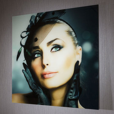 Quatropi Stunning Large 1m x 1m Photo Art On Acrylic. Female Portrait GN6138