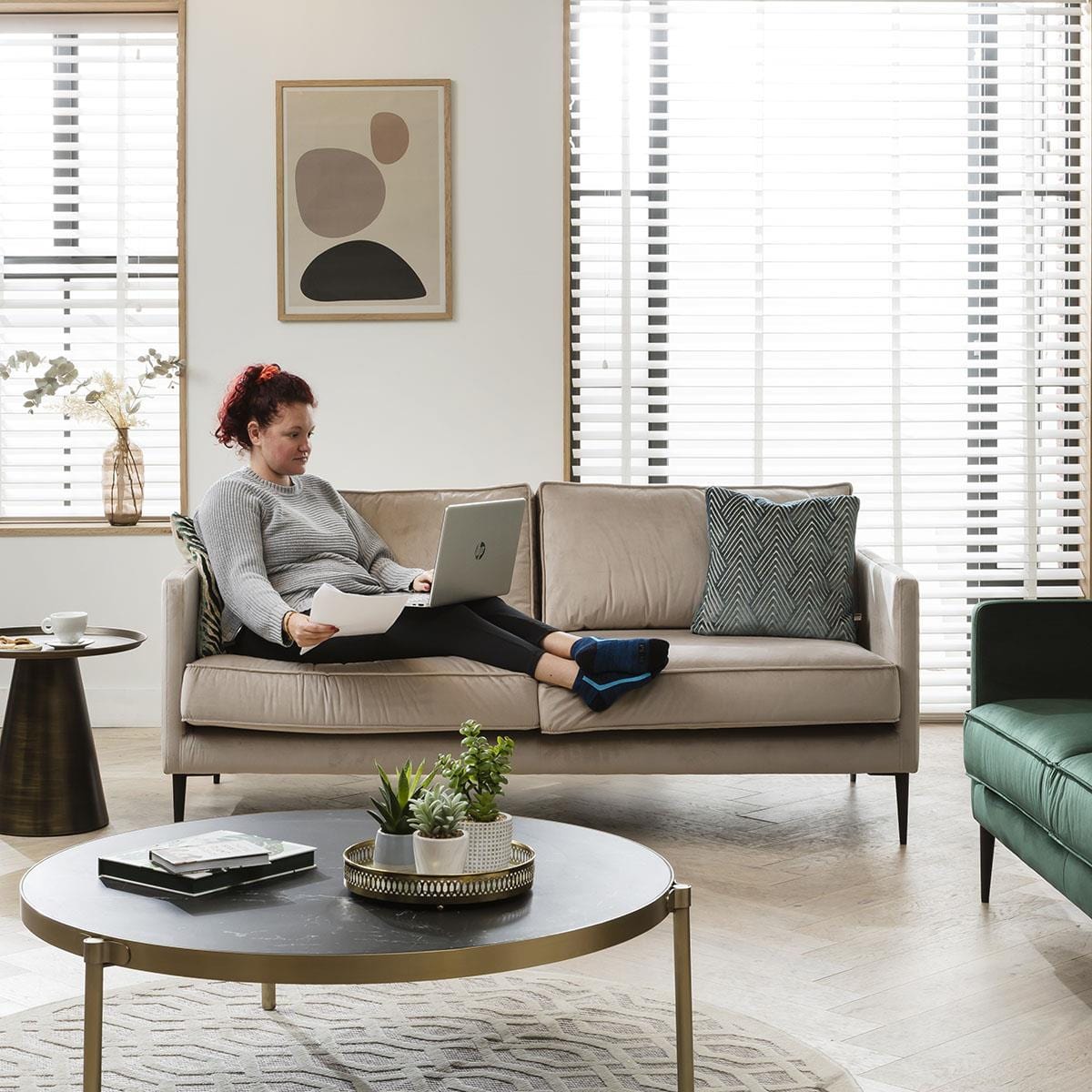 Quatropi Quatropi 3 Seater Sofa - Upholstered Modern Design - Choose Your Fabric - 180cm