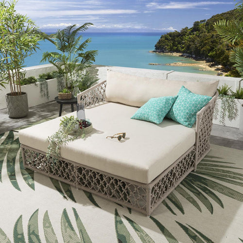 Amelia Garden Daybed Cream 159x173cm