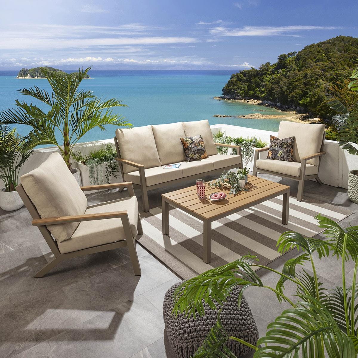 Quatropi Darwin 5 Seater Outdoor Garden Sofa Set Beige