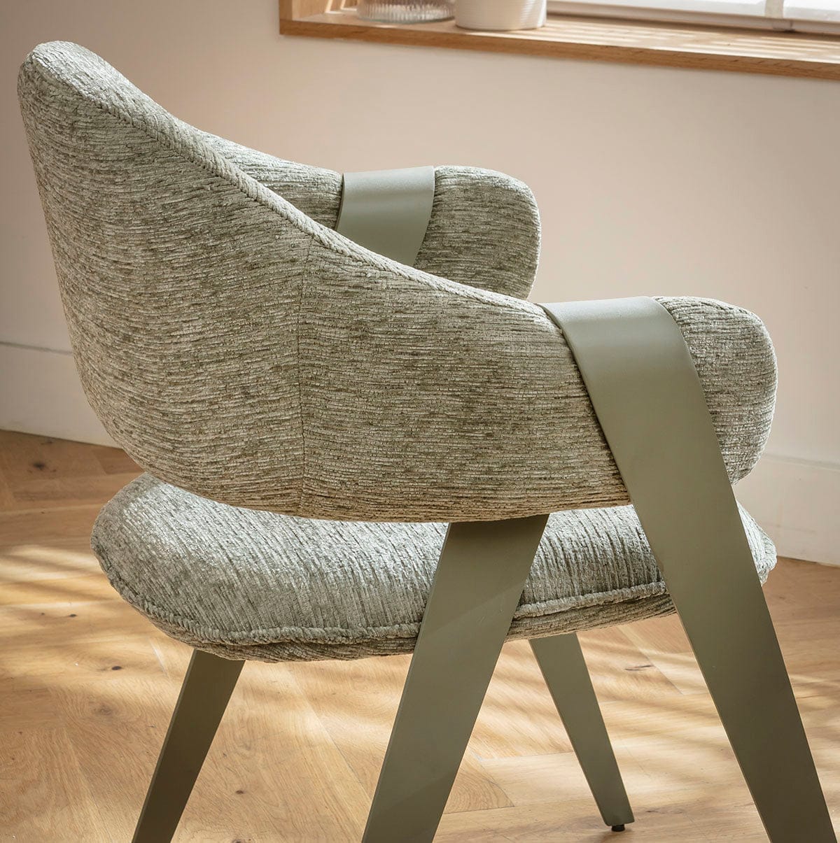 Freya Ultra-Modern Carver Dining Chair Green – Quatropi