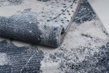 Quatropi Harlequin Medium Rug Blue / Cream / White / Dark Blue 160 X 230cm