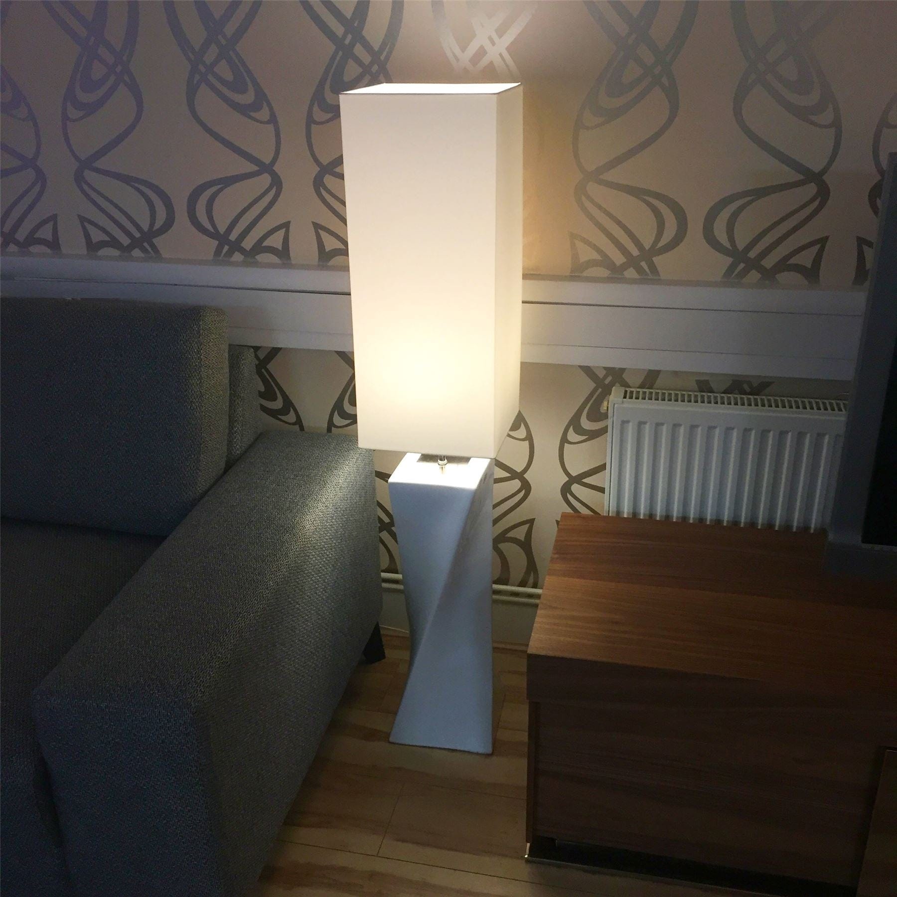 Quatropi Large Elegant Envy Floor lamp BigTwiss White Ceramic Cotton Shade 4008