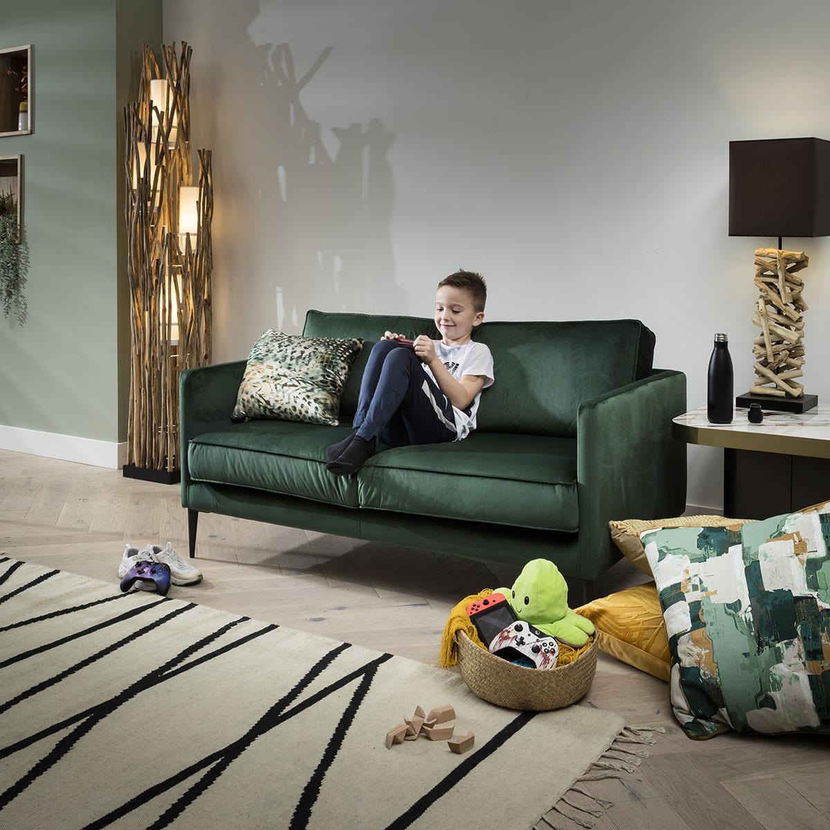 Quatropi Luxury 2 Seater Sofa - Upholstered Modern Design - Choose Your Fabric - 150cm