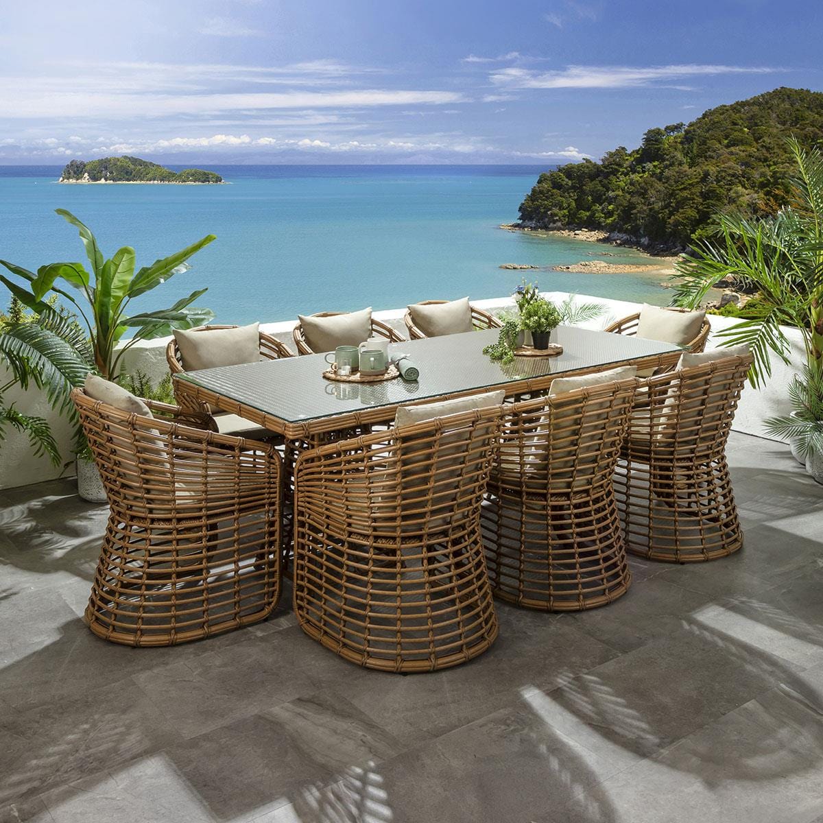 Luxury 8 Seater Garden Dining Set Rattan Dining Table and Chairs Beige