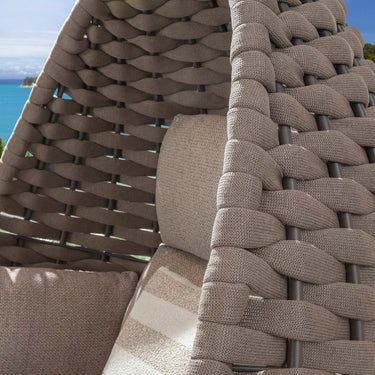 Quatropi Luxury Outdoor Hanging Garden Egg Chair Swing Cream