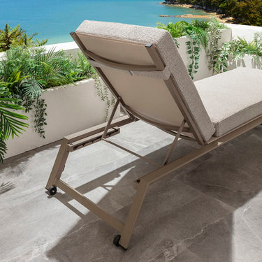 Quatropi Modern Outdoor Garden Lounger Cushioned Sun Lounger Cream Aluminium