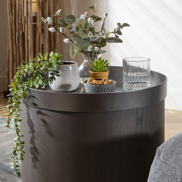 Quatropi Modern Round Side Table Bedside Sofa Accent Table Grey Oak Metal 45cm
