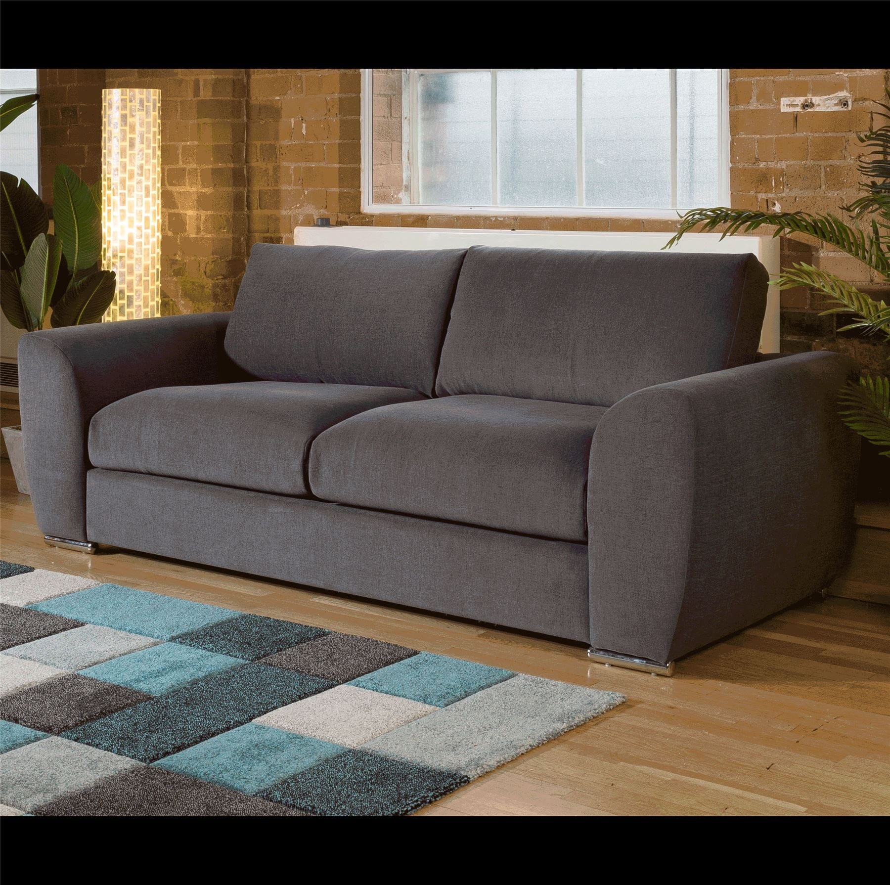 Quatropi Quatropi Modern Large 2400mm wide 3 Seater Settee / Sofabed with arms