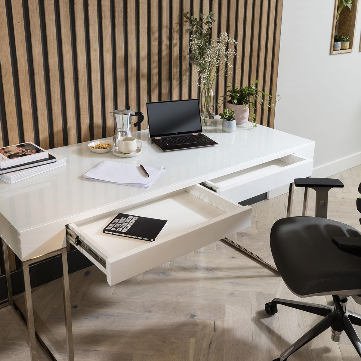 Quatropi Quatropi Rectangular Office Desk 160cm White Gloss - Glass Top & Metal Legs