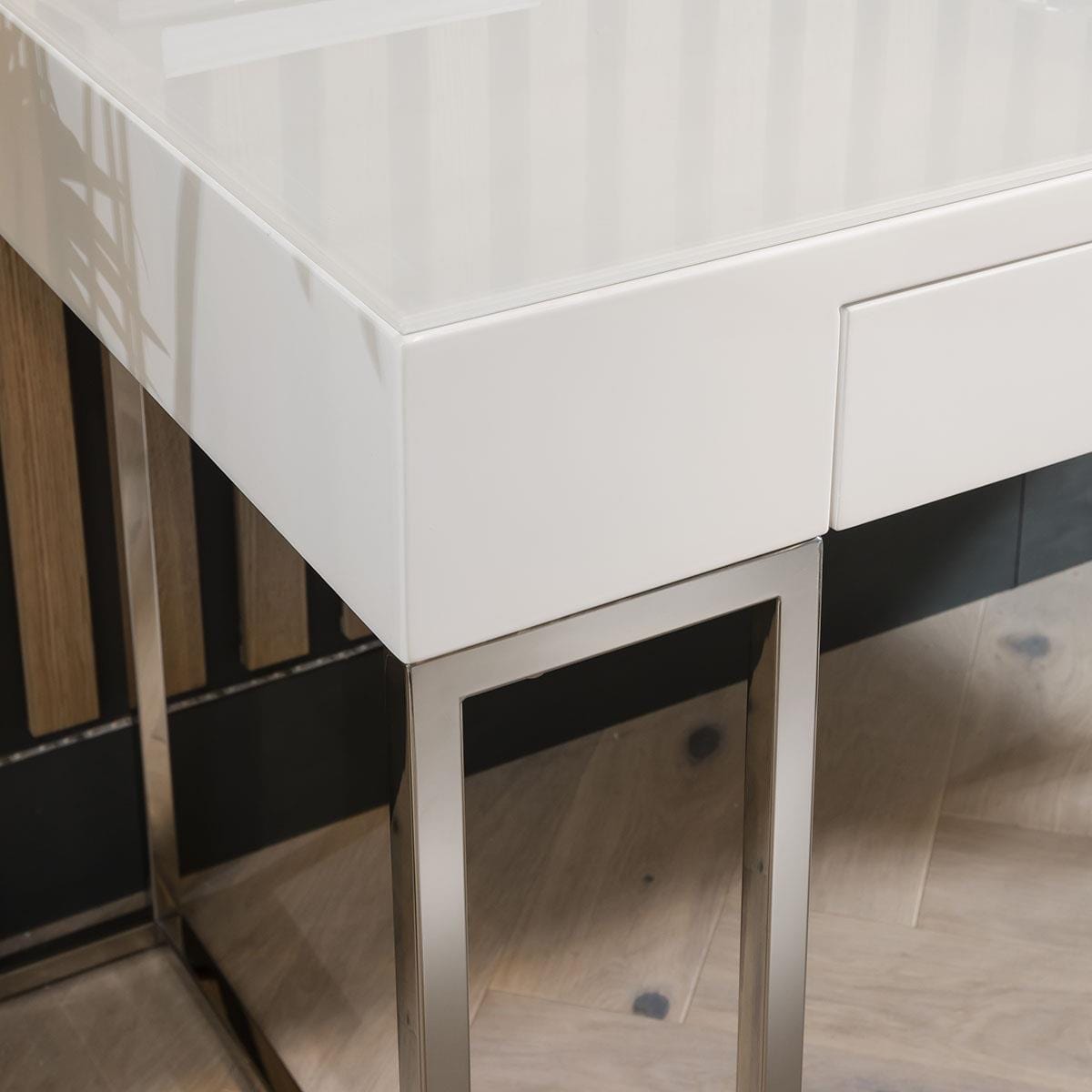 Quatropi Quatropi Rectangular Office Desk 160cm White Gloss - Glass Top & Metal Legs