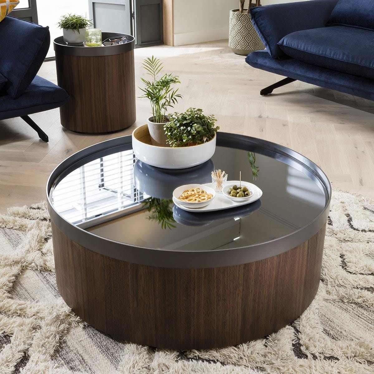 Quatropi Round Coffee Table Ø 90cm Brown Walnut - Metal Ring Accent, L