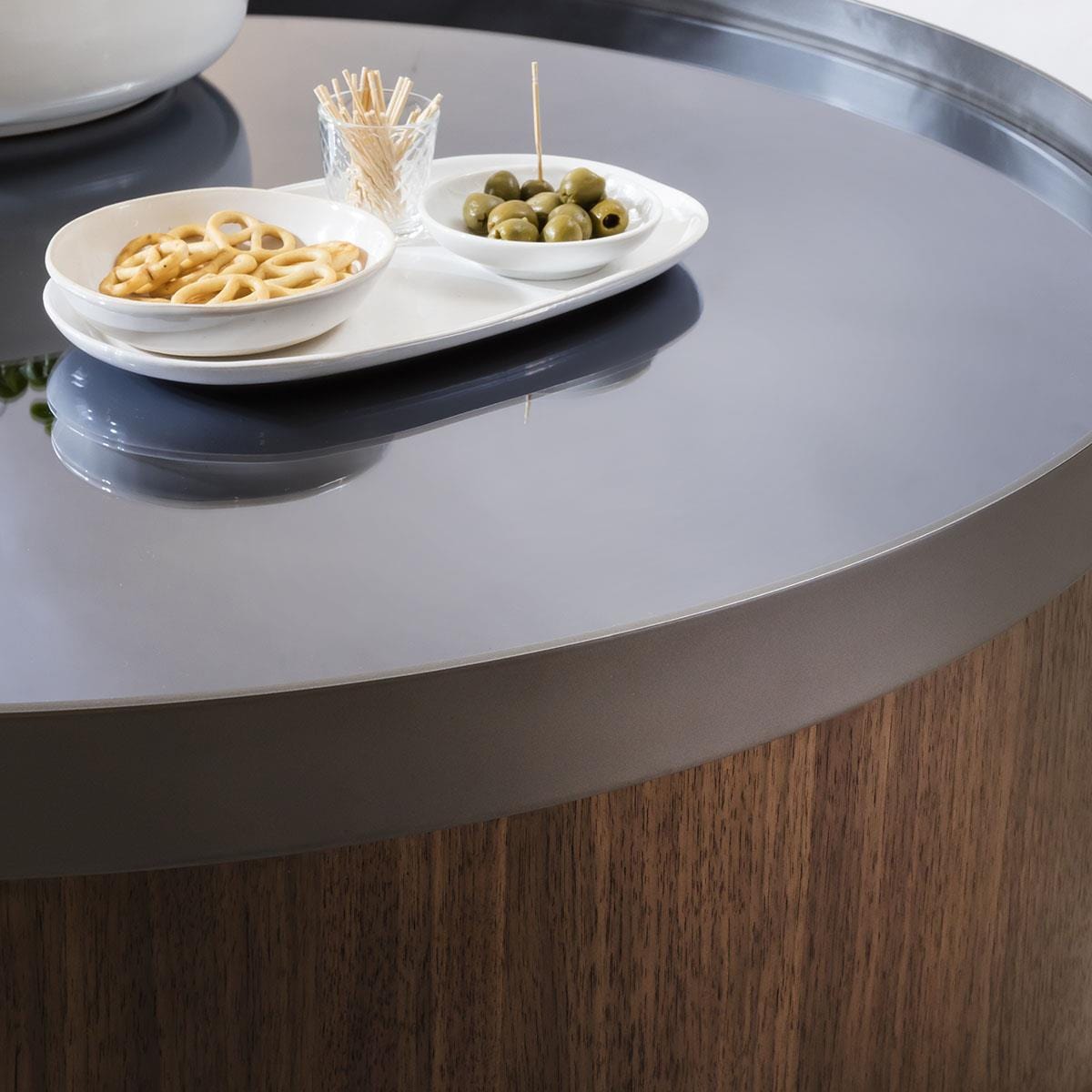 Quatropi Quatropi Round Coffee Table Ø 90cm Brown Walnut - Metal Ring Accent, Low Design