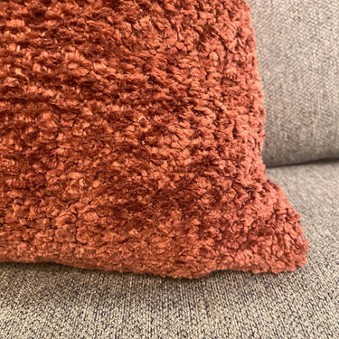 Quatropi Quatropi Scatter Cushion Lama 43x43cm Red