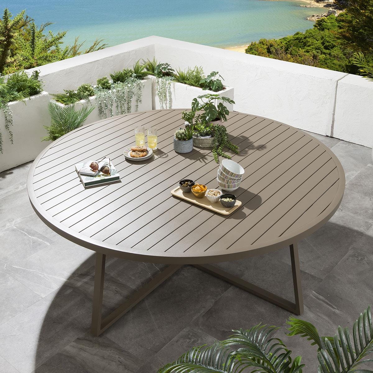 Round Dining Large Outdoor Setting Round Dining Set 10 Seater