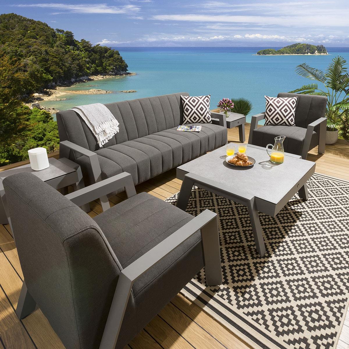 Quatropi SECONDS Modern Luxury Outdoor Garden 3 Seat Sofa Grey Alum Fabric