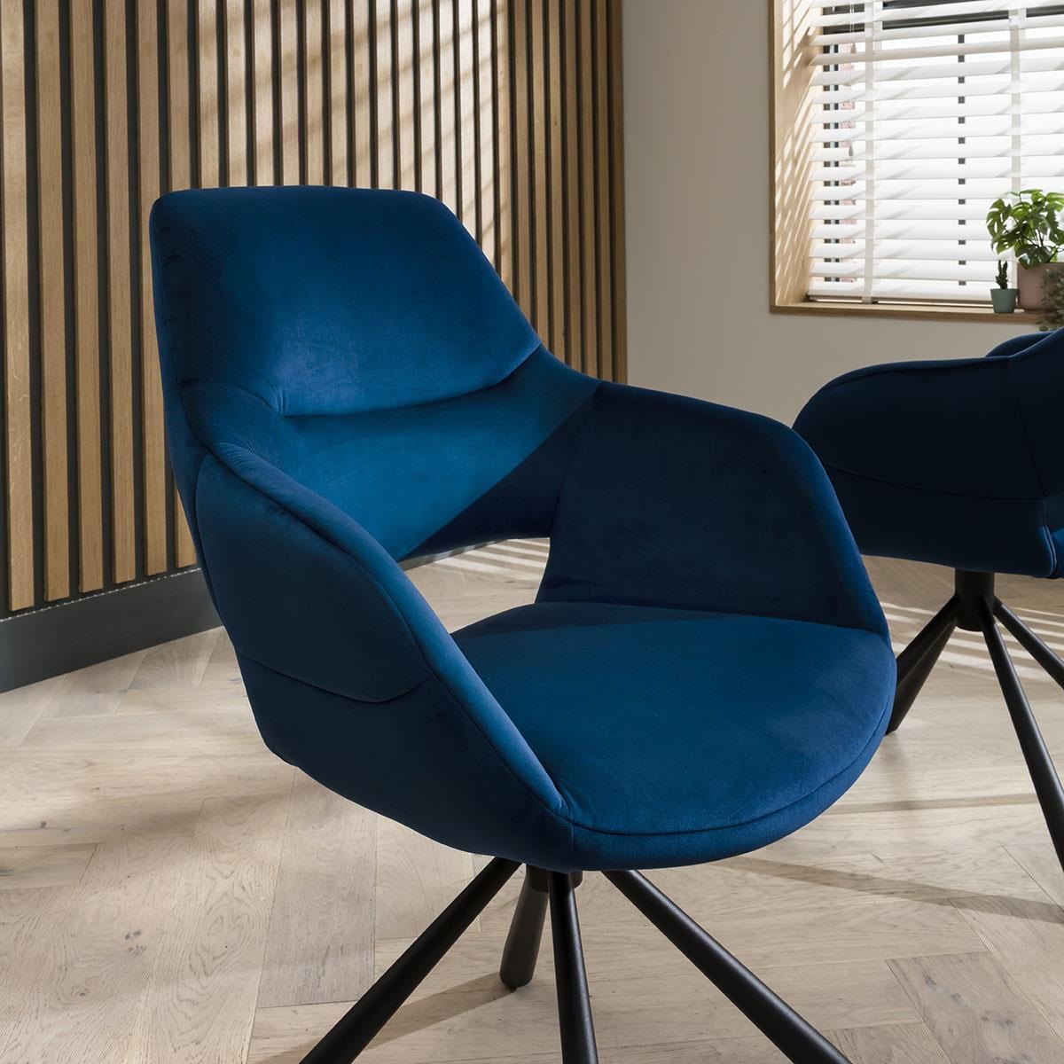 Quatropi Set of 2 Contemporary Carver Dining Chairs Modern Blue Velvet Cut Out Back