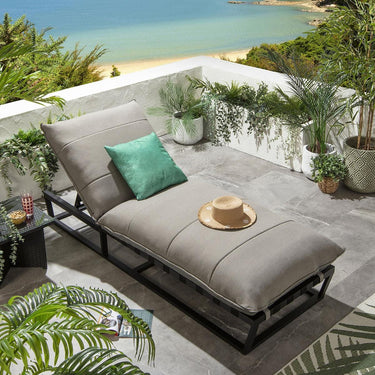 Quatropi Set of 2 Garden Cushioned Sun Loungers Premium Outdoor Patio Beige