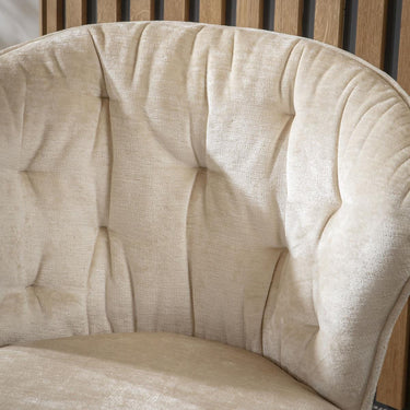Quatropi Set of 4 Modern Swivel Dining Chairs Premium Cream Fabric