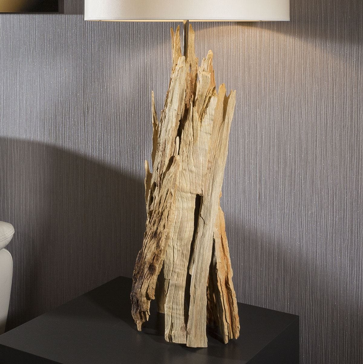 Quatropi Beautiful tall Modern Designer driftwood table Lamp/Light white 100cm