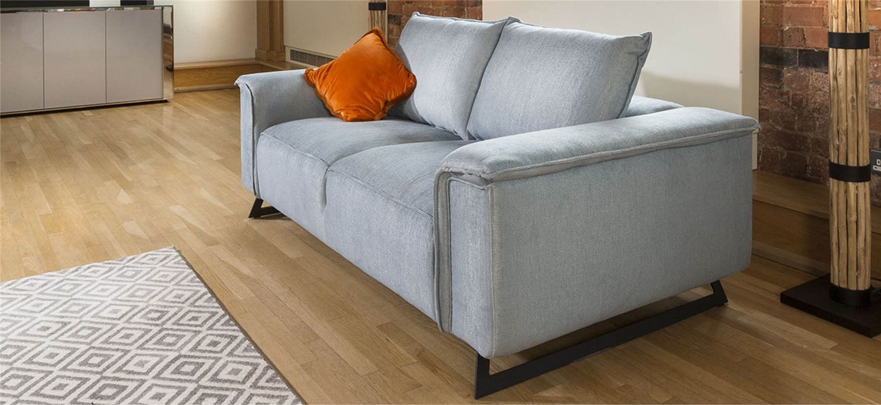 Quatropi Quatropi Effie Premium Sofa Soft Sit Made to order Many Fabrics 2.0mt